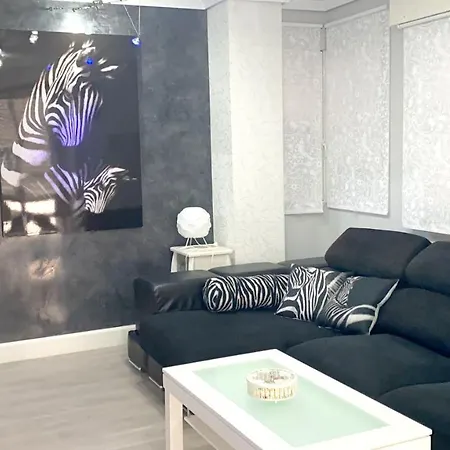 3 Bedrooms With View Jacuzzi And Furnished Terrace At 2 Km Away From The Appartement