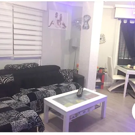 View Apartment: Jacuzzi, Terrace & Proximity * Almeria