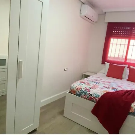 View Apartment: Jacuzzi, Terrace & Proximity Apartment